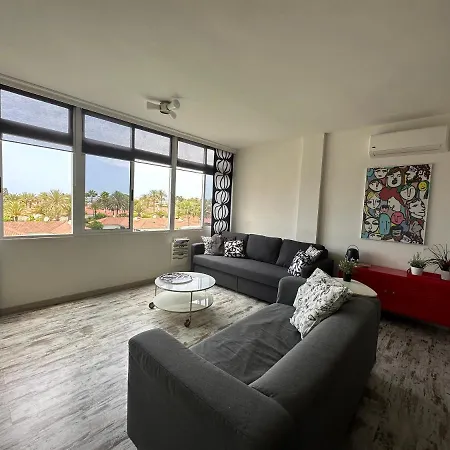 With A View - Playa Del Ingles, Taidia Playa del Inglés