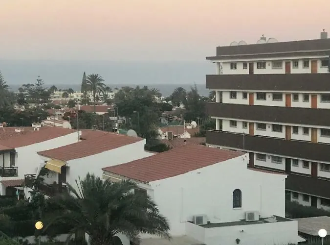 With A View - Playa Del Ingles, Taidia *