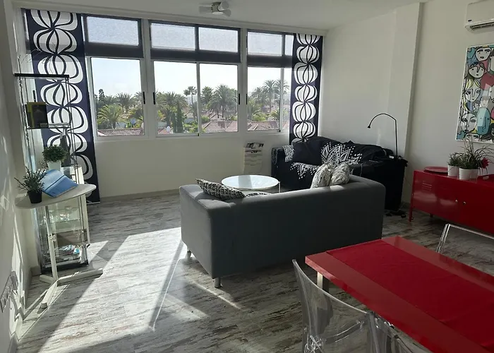 דירה With A View - Playa Del Ingles, Taidia