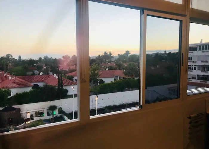 With A View - Playa Del Ingles, Taidia * פלאייה דל אינגלז