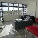 Lejlighed With A View - Playa Del Ingles, Taidia