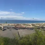 With A View - Playa Del Ingles, Taidia