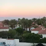Lejlighed With A View - Playa Del Ingles, Taidia