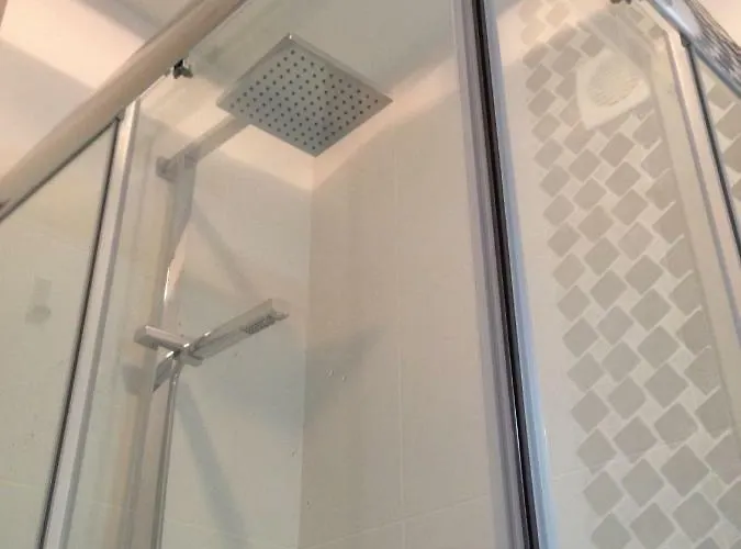 With A View - Playa Del Ingles, Taidia بلايا ديل إنغلز