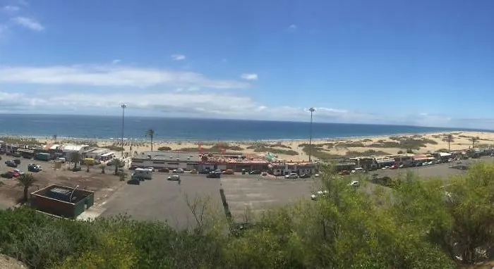 With A View - Playa Del Inglés, Taidia