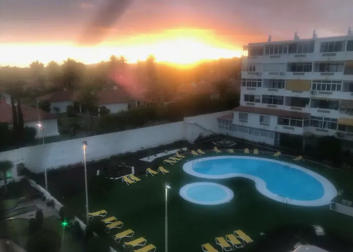 With A View - Playa Del Inglés, Taidia *